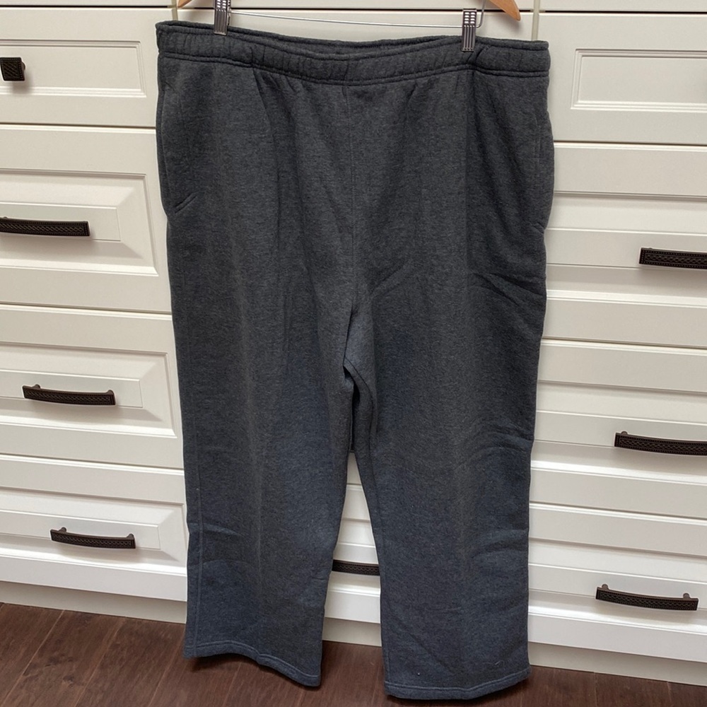 2XL Gray Sweatpants - NEW​​